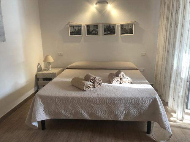 La Puppusedda Apartment ซาน เตโอโดโร ภายนอก รูปภาพ